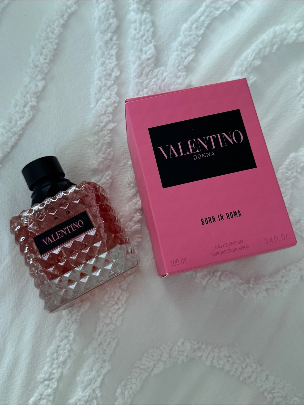 New in Box Valentino Donna, 100ml/3.4fl oz